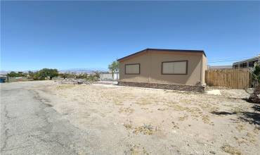 1105 Riverview Lane, Needles, California 92363, 3 Bedrooms Bedrooms, ,2 BathroomsBathrooms,Residential,Buy,1105 Riverview Lane,PW24205839