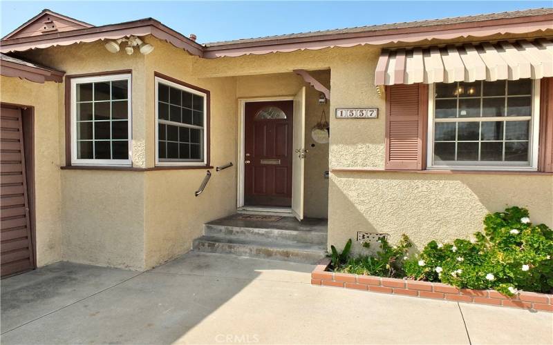 Insert entry way for the front door