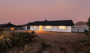 7795 Sunset Road, Joshua Tree, California 92252, 4 Bedrooms Bedrooms, ,2 BathroomsBathrooms,Residential,Buy,7795 Sunset Road,WS24205954