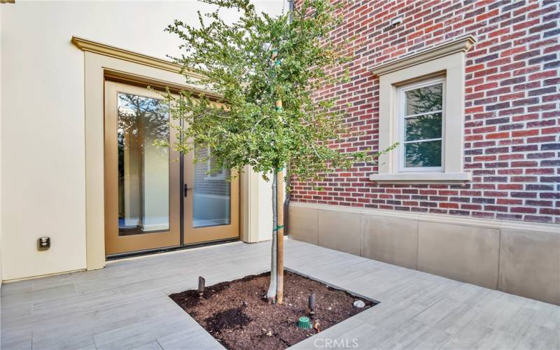 Courtyard opening to dining area