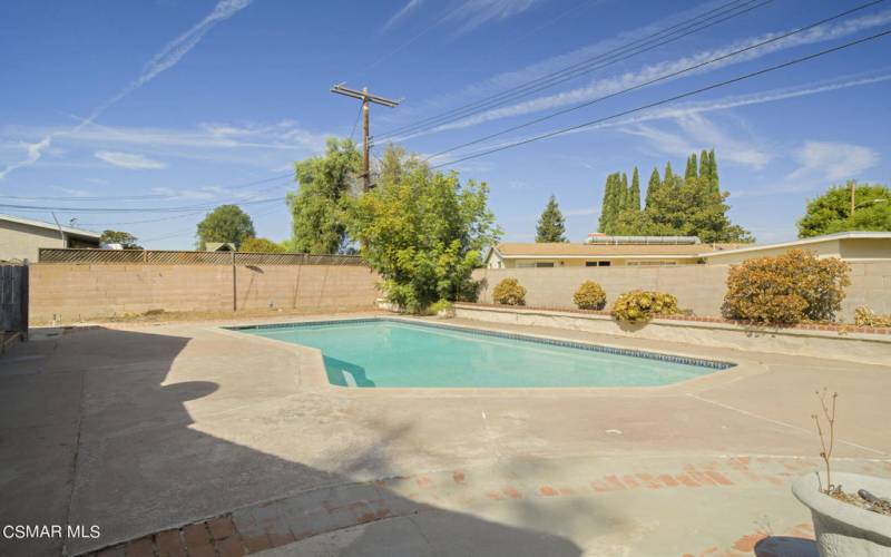 Great Saltwater Pool!