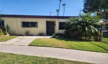 4109 W 5th Street A1, Santa Ana, California 92703, 2 Bedrooms Bedrooms, ,2 BathroomsBathrooms,Residential,Buy,4109 W 5th Street A1,SW24204414