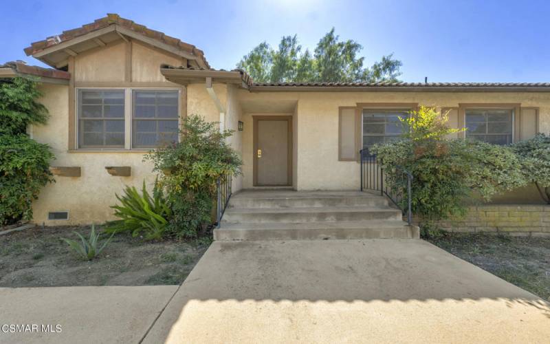 1342 Mellow Ln, Simi Valley - HsHProd- (