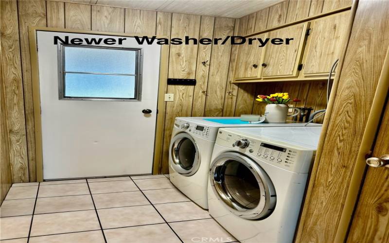 NEWER WASHER/DRYER COMBO.