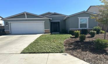 632 Spanish Bay Street, Tulare, California 93274, 4 Bedrooms Bedrooms, ,2 BathroomsBathrooms,Residential,Buy,632 Spanish Bay Street,NDP2408823