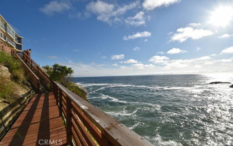 Walking path from the Community to West Beach