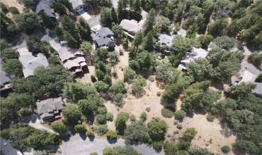 30215 Elfin Court, Running Springs, California 92382, ,Land,Buy,30215 Elfin Court,HD24211116