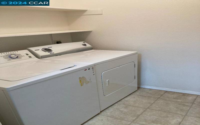 Full Size Laundry Room