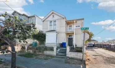 1428 19th AVE, Oakland, California 94606, 3 Bedrooms Bedrooms, ,1 BathroomBathrooms,Residential,Buy,1428 19th AVE,41075386