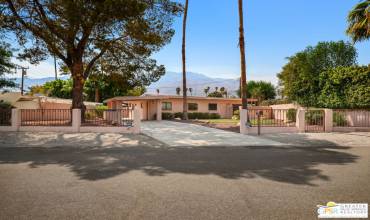 707 S California Avenue, Palm Springs, California 92264, 3 Bedrooms Bedrooms, ,2 BathroomsBathrooms,Residential,Buy,707 S California Avenue,24448769