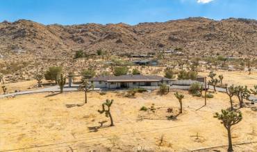 60427 Onaga Trail, Joshua Tree, California 92252, 4 Bedrooms Bedrooms, ,2 BathroomsBathrooms,Residential,Buy,60427 Onaga Trail,JT24208456