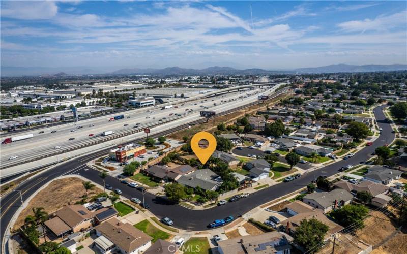 Proximity to easy freeway access