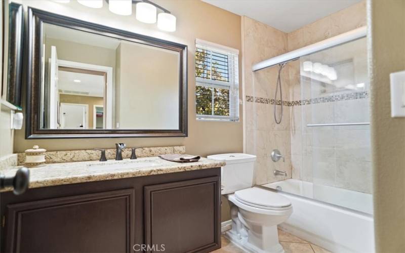 Full Guest Bathroom