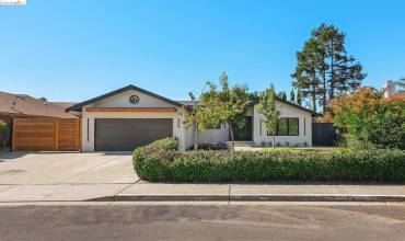 309 Wildberry Dr, Brentwood, California 94513, 4 Bedrooms Bedrooms, ,3 BathroomsBathrooms,Residential,Buy,309 Wildberry Dr,41075251