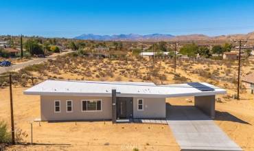 6614 Sunset Road, Joshua Tree, California 92252, 2 Bedrooms Bedrooms, ,Residential,Buy,6614 Sunset Road,JT24210585