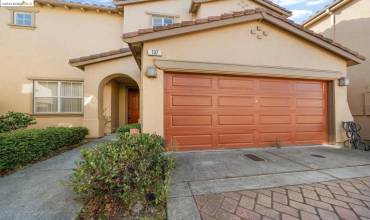 107 San Ramon Ct, San Pablo, California 94806, 5 Bedrooms Bedrooms, ,3 BathroomsBathrooms,Residential,Buy,107 San Ramon Ct,41076167