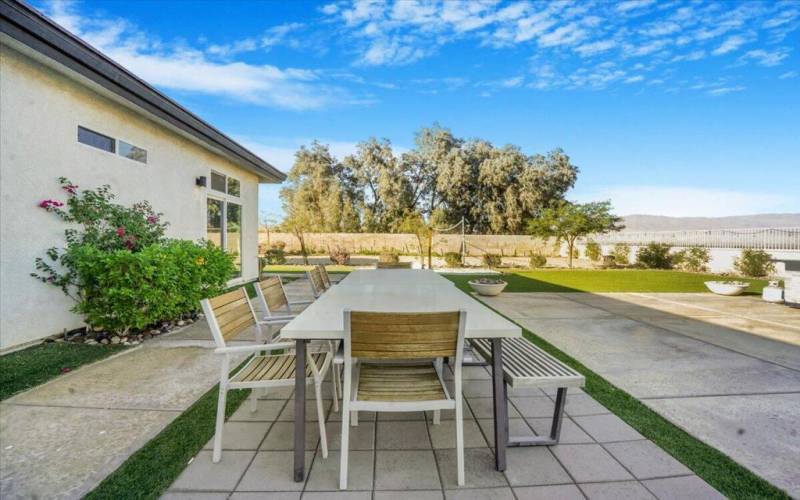 Outdoor Dining Area