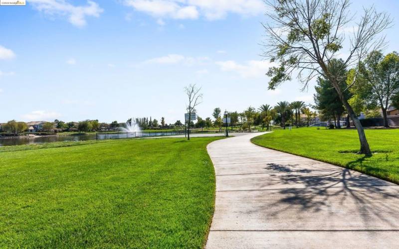 Walking paths in the neighborhood