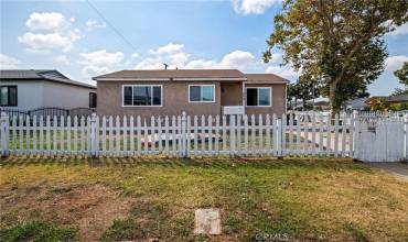 200 E Newfield Street, Gardena, California 90248, 2 Bedrooms Bedrooms, ,1 BathroomBathrooms,Residential,Buy,200 E Newfield Street,PV24197780