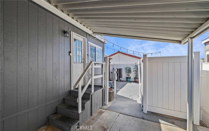 CARPORT PARKING