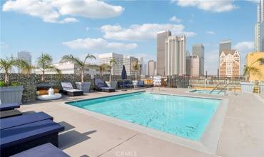 312 W 5th Street 1110, Los Angeles, California 90013, 1 Bedroom Bedrooms, ,1 BathroomBathrooms,Residential,Buy,312 W 5th Street 1110,BB24208286