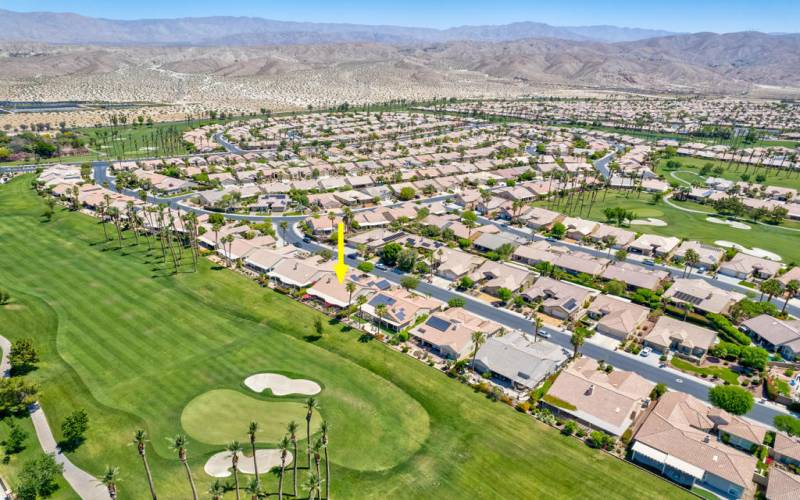 Home Overlooks San Gorgonio's 12th Hole