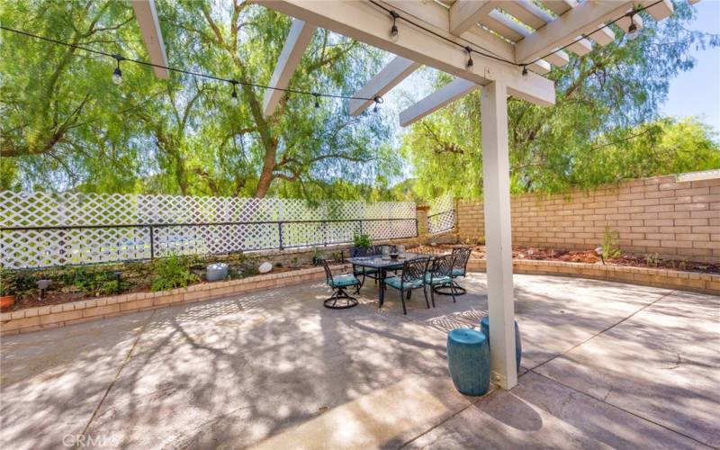 outdoor dining BBQ area