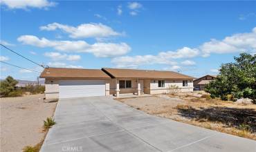 32778 Sapphire Road, Lucerne Valley, California 92356, 3 Bedrooms Bedrooms, ,2 BathroomsBathrooms,Residential,Buy,32778 Sapphire Road,HD24211261