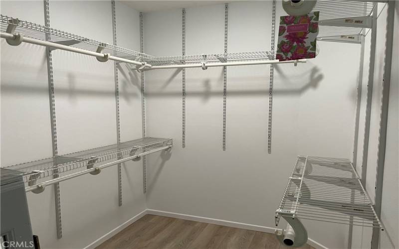 Walk-in closet