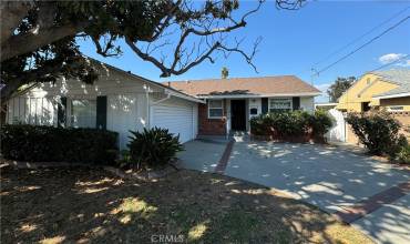 13807 Wyandotte Street, Van Nuys, California 91405, 3 Bedrooms Bedrooms, ,1 BathroomBathrooms,Residential,Buy,13807 Wyandotte Street,OC24211302