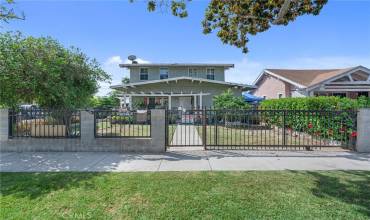 1500 W 50th Street, Los Angeles, California 90062, 6 Bedrooms Bedrooms, ,3 BathroomsBathrooms,Residential Income,Buy,1500 W 50th Street,RS24209898