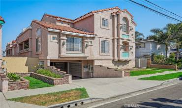 9543 Los Angeles Street A, Bellflower, California 90706, 3 Bedrooms Bedrooms, ,3 BathroomsBathrooms,Residential,Buy,9543 Los Angeles Street A,OC24202611