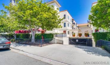 4205 Ohio street 102, San Diego, California 92104, 2 Bedrooms Bedrooms, ,2 BathroomsBathrooms,Residential,Buy,4205 Ohio street 102,240023524SD