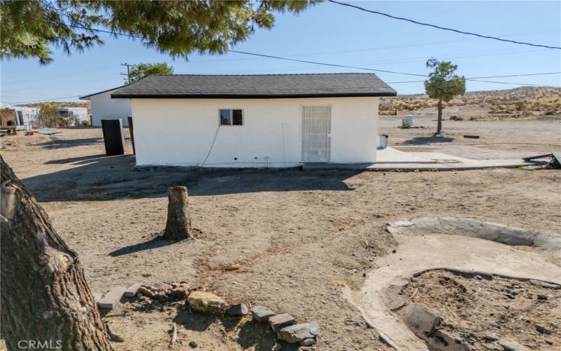 side view of Garage/shed #1