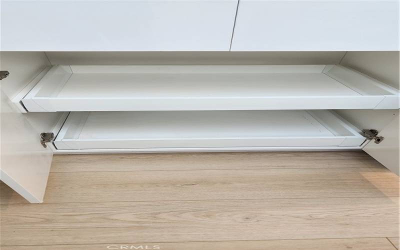 Pull out shelving in kitchen cabinets