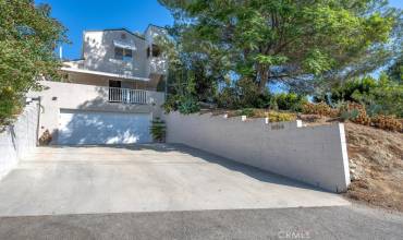 9524 Hillhaven Place, Tujunga, California 91042, 3 Bedrooms Bedrooms, ,3 BathroomsBathrooms,Residential,Buy,9524 Hillhaven Place,BB24196737