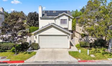 4236 Esperanza Way, Oceanside, California 92056, 3 Bedrooms Bedrooms, ,2 BathroomsBathrooms,Residential,Buy,4236 Esperanza Way,IV24204432