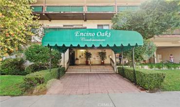 5460 White Oak Avenue A105, Encino, California 91316, 1 Bedroom Bedrooms, ,1 BathroomBathrooms,Residential,Buy,5460 White Oak Avenue A105,SR24211683