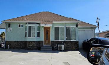 1822 -1824 Seigneur Avenue, Los Angeles, California 90032, 3 Bedrooms Bedrooms, ,2 BathroomsBathrooms,Residential Income,Buy,1822 -1824 Seigneur Avenue,GD24211118