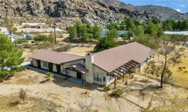 17167 Joshua Road, Apple Valley, California 92307, 4 Bedrooms Bedrooms, ,2 BathroomsBathrooms,Residential,Buy,17167 Joshua Road,HD24212123