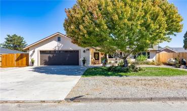 18450 Branding Iron Court, Tehachapi, California 93561, 4 Bedrooms Bedrooms, ,2 BathroomsBathrooms,Residential,Buy,18450 Branding Iron Court,SR24211957