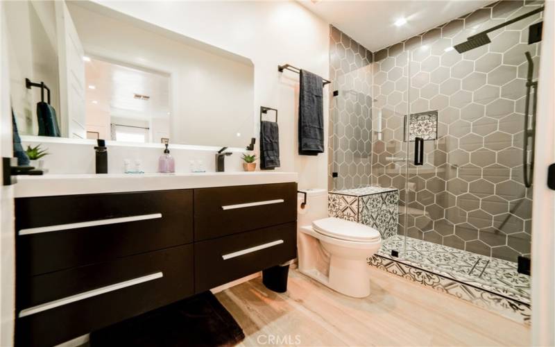 Master bathroom with double sink vanity