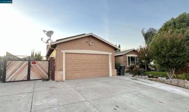 2403 Dover Way, Pittsburg, California 94565, 3 Bedrooms Bedrooms, ,2 BathroomsBathrooms,Residential,Buy,2403 Dover Way,41076289