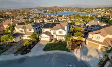 27 Via Palmieki Court, Lake Elsinore, California 92532, 5 Bedrooms Bedrooms, ,5 BathroomsBathrooms,Residential,Buy,27 Via Palmieki Court,OC24206191