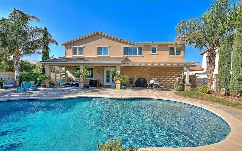 Preview 16 of 31 - Beautiful Swimming Pool, Large Covered Patio