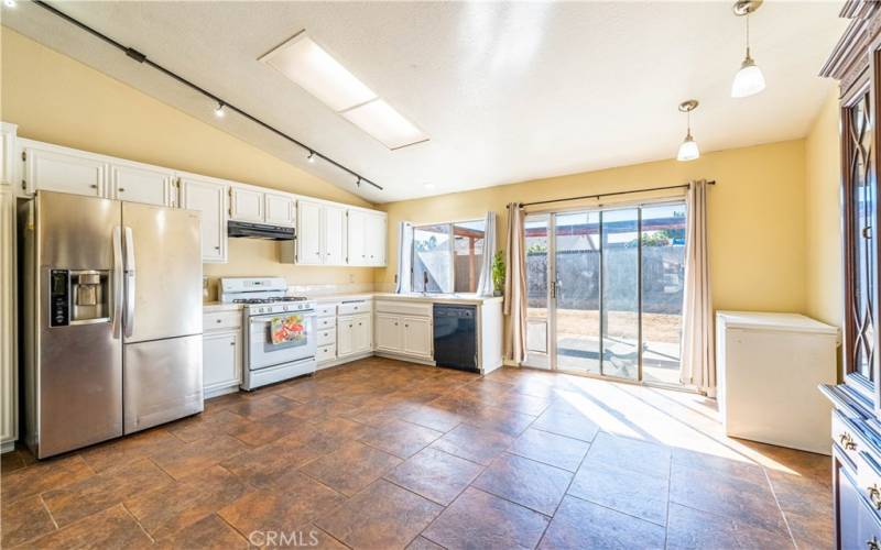 Spacious kitchen