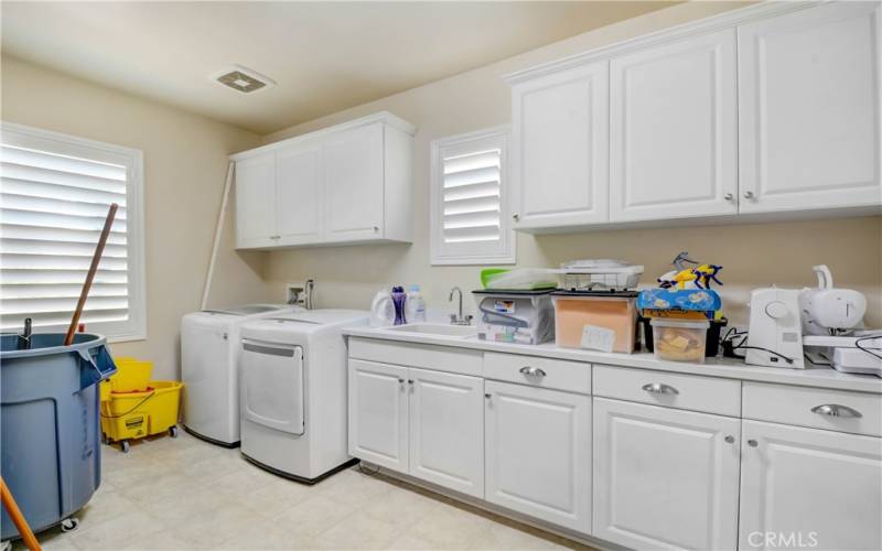 Large Laundry Room