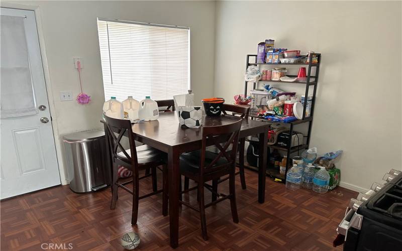 Middle Unit Dining Area in Kitchen
