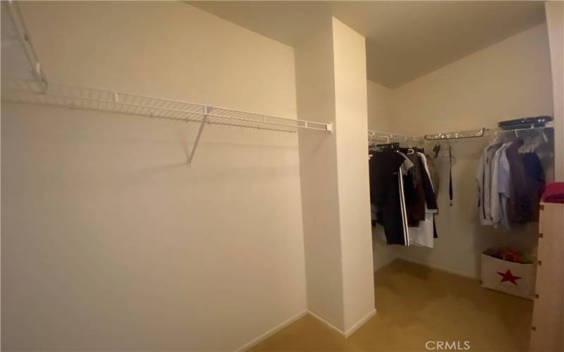 Walk-in closet - 2