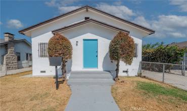 213 W 74th Street, Los Angeles, California 90003, 8 Bedrooms Bedrooms, ,3 BathroomsBathrooms,Residential Income,Buy,213 W 74th Street,PW24210551